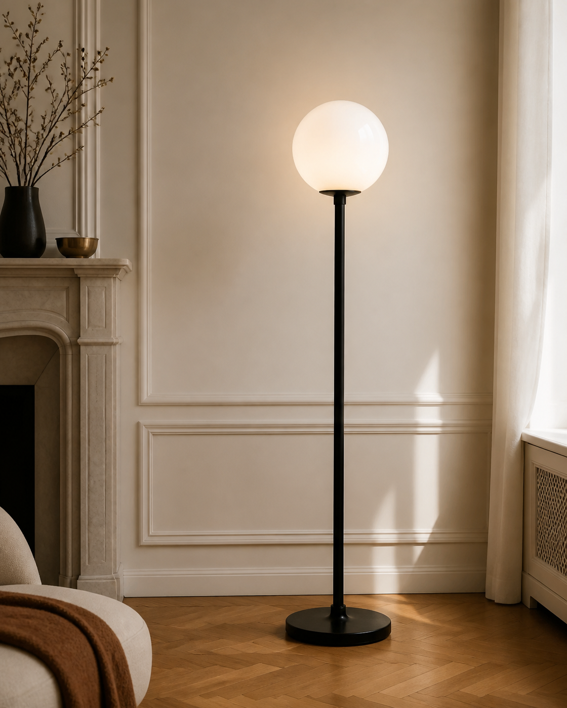 BauhausBuda | Lampadaire et Lampe de Bureau Rétro — mise en scène