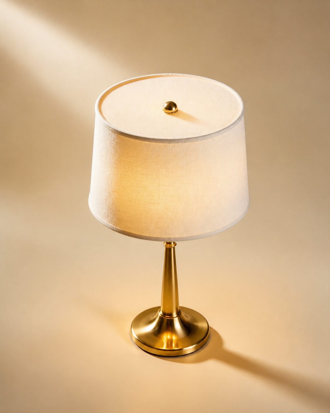 ImperiumLux | Lampe de Table Dorée — vue alternative